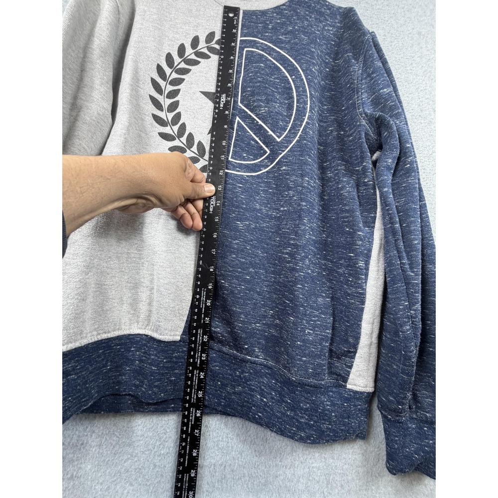Rebel Star Sweatshirt Mens Large Multicolor Pullover Crewneck Peace Star Graphic - Picture 6 of 9